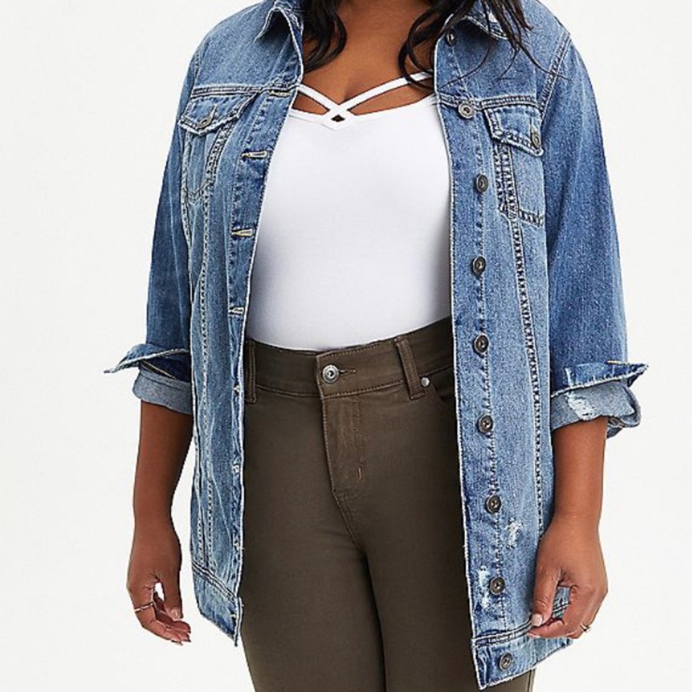 Classic Blue Denim Jacket - Women